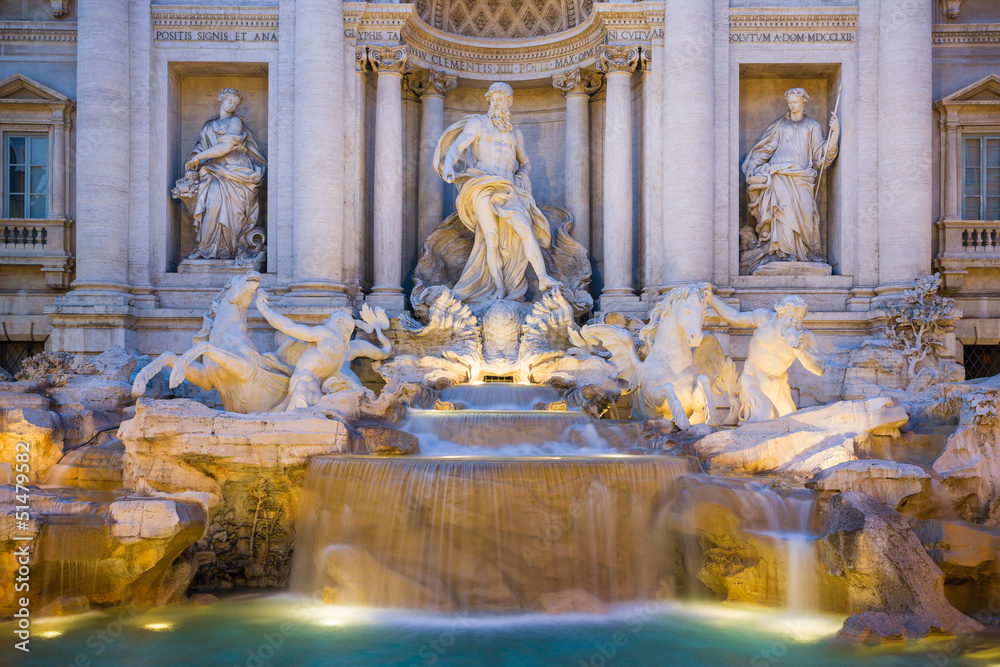 Naklejka premium Fontana di Trevi di Notte, Roma