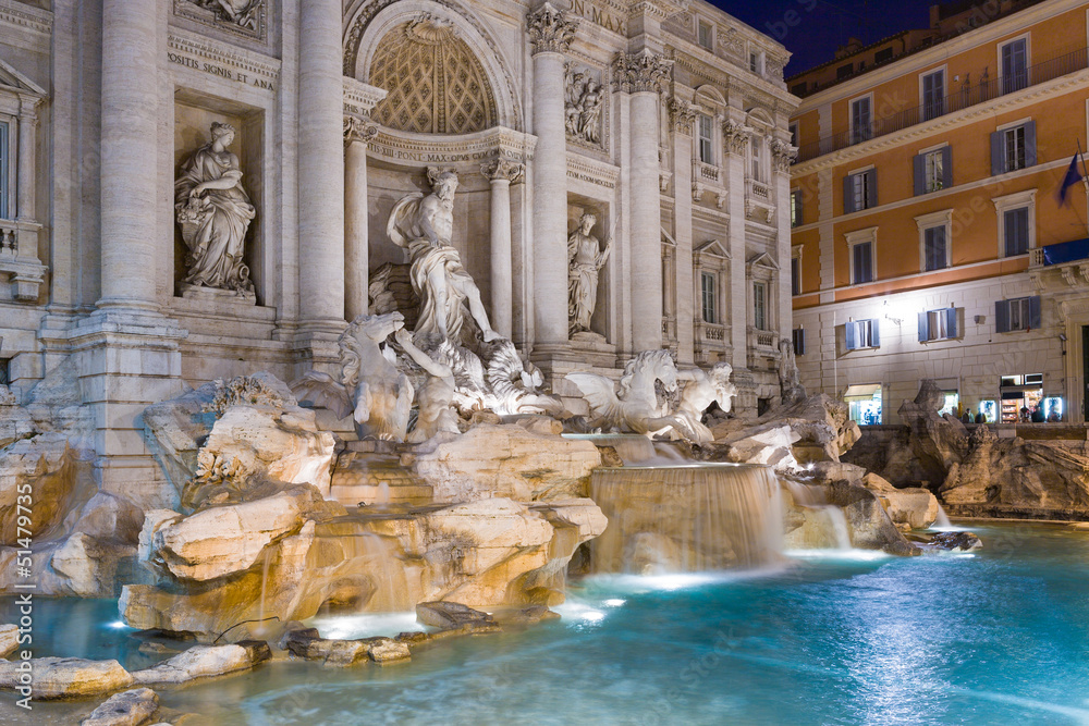 Obraz premium Fontanna di Trevi w nocy, Rzym
