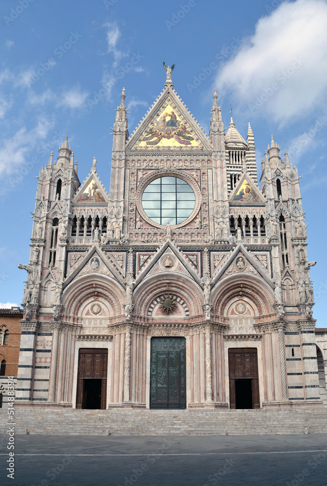 Fototapeta premium Siena cathedral - Facade