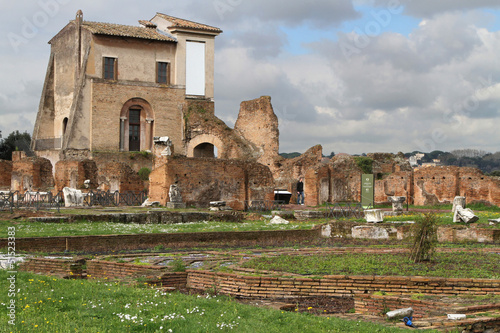 Photos Domus Flavia et sa fontaine ovale