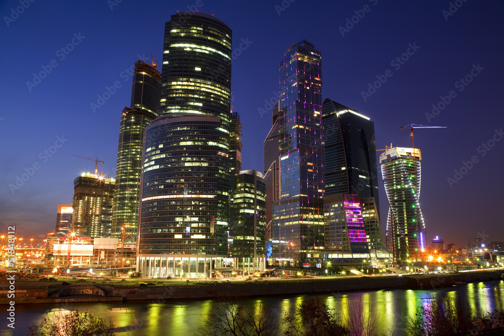 Naklejka premium New construction in Moscow at night