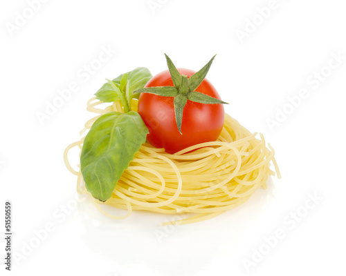 Cherry tomato, basil and pasta