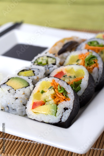 vegetarian sushis