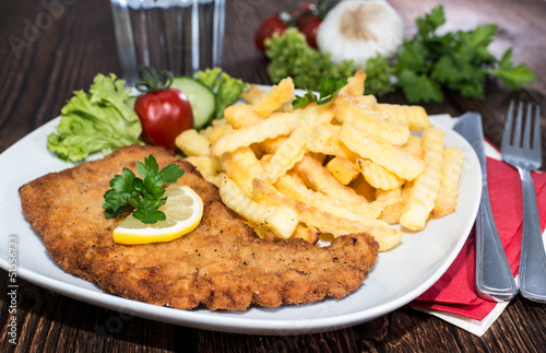Portion of Schnitzel with Chips