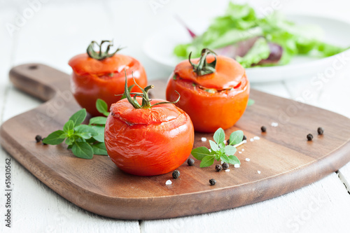gefüllte Tomaten