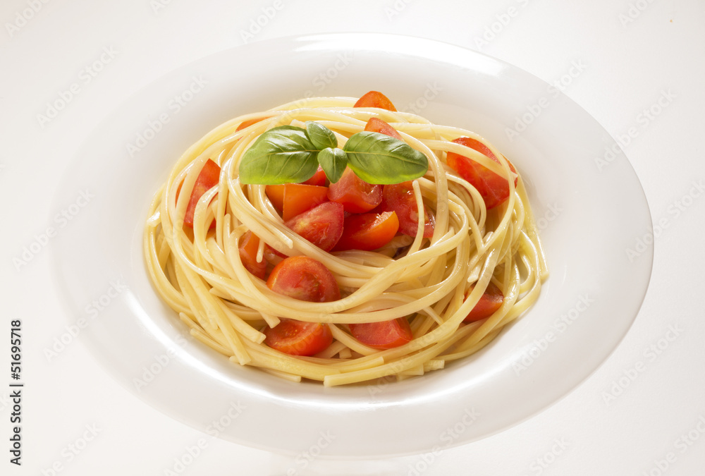 Dish with saghetti