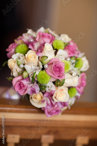 Beautiful wedding bouquet of fresh pink roses bridal flowers © armina