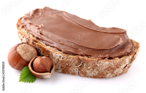 Chocolate cream with nuts