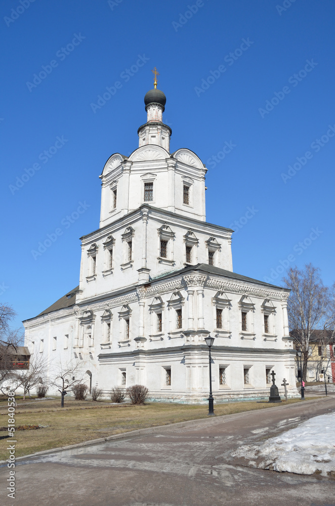 Церковь Михаила Архангела в Спасо-Андрониковом монастыре