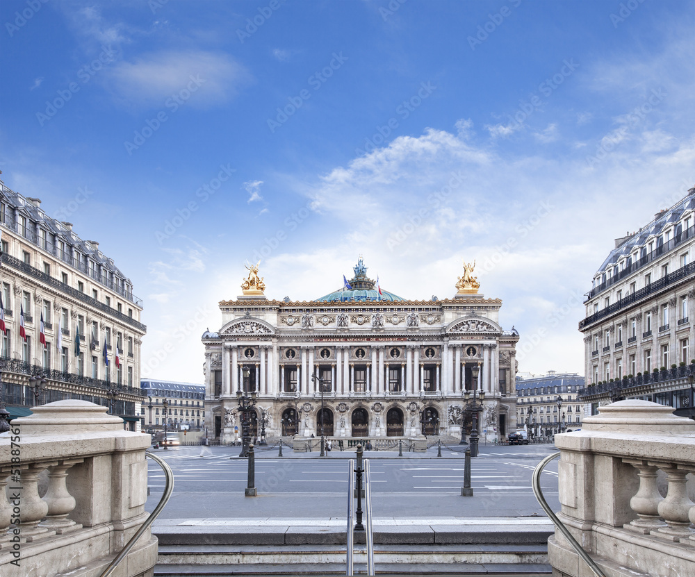 Naklejka premium Opéra Garnier Paris France