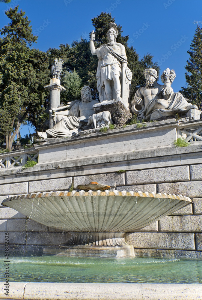 Obraz premium fountain at foot of statue of Romulus and Remus, Rome