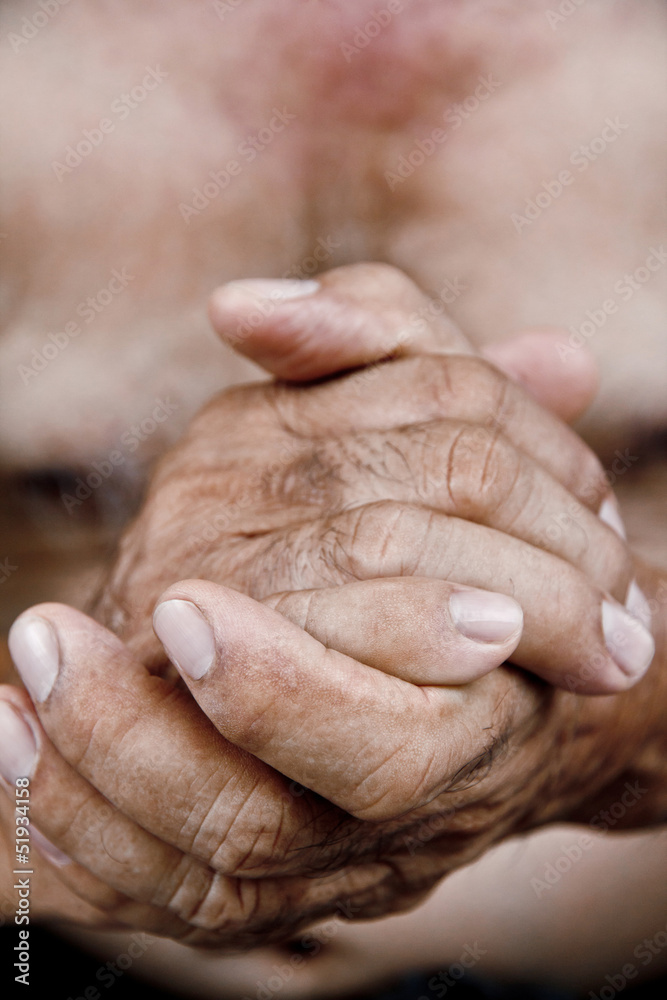 Fototapeta premium close up image of old man hand