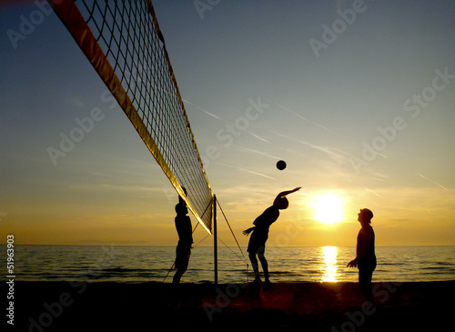 beach volleyball action