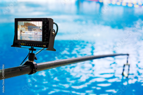 Portable multiformat LCD monitor, mounted on rod photo