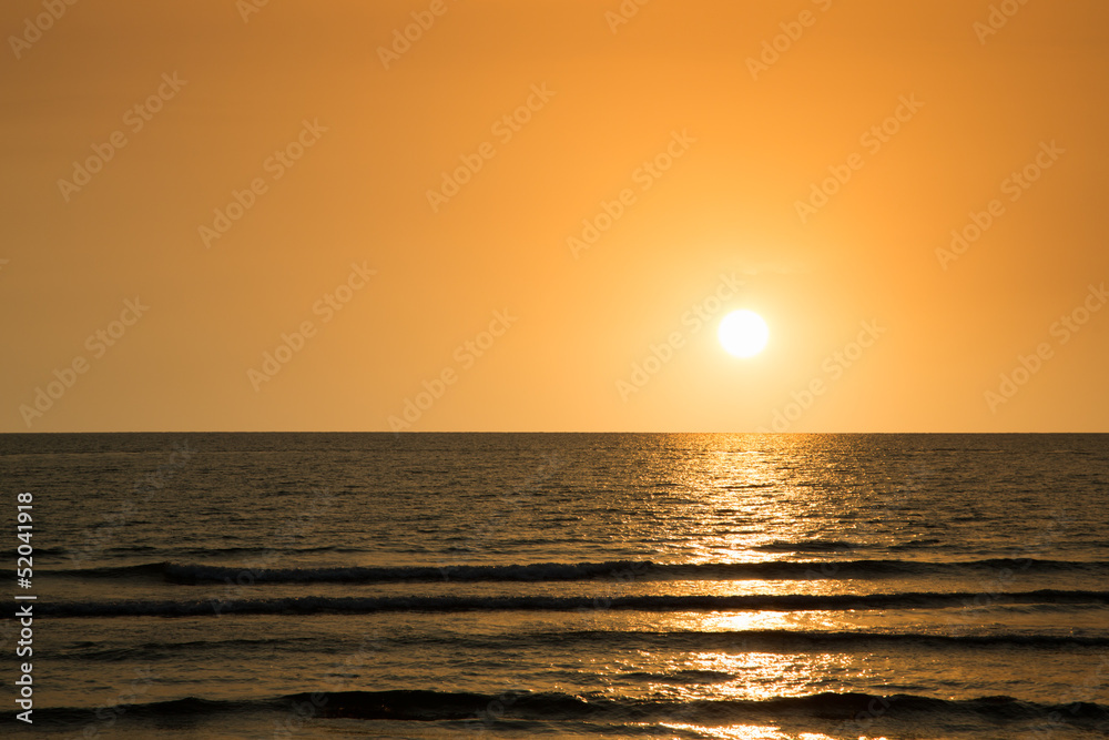 Obraz premium Sunset on sea