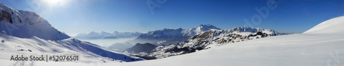panoramique montagne neige mont charvin poudreuse