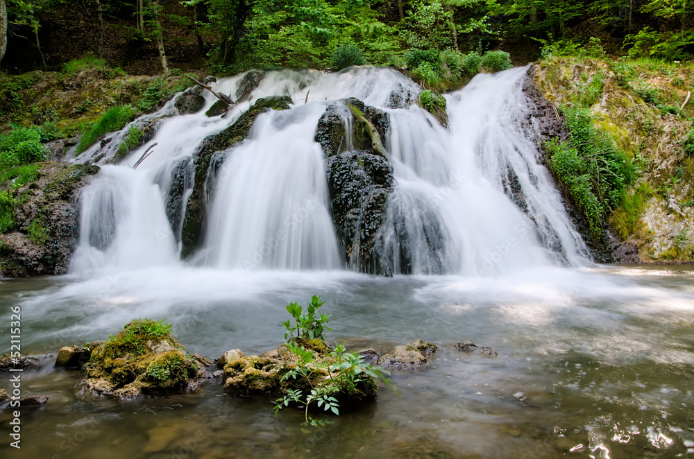 Waterfall Dokuzak
