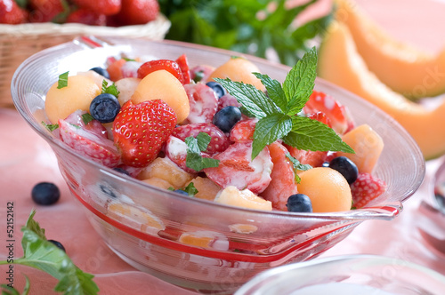 Refreshing fruit salad