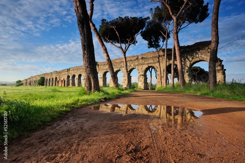 Parco degli acquedotti Roma photo