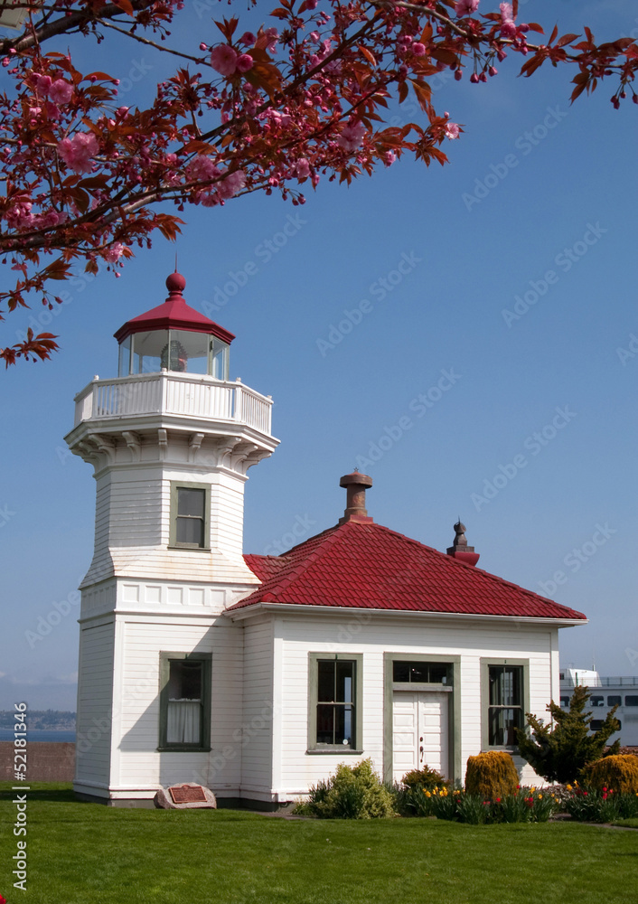 West Coast Puget Sound Lighthouse Nautical Beacon