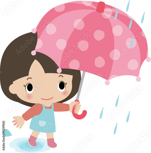 傘をさして歩く女の子