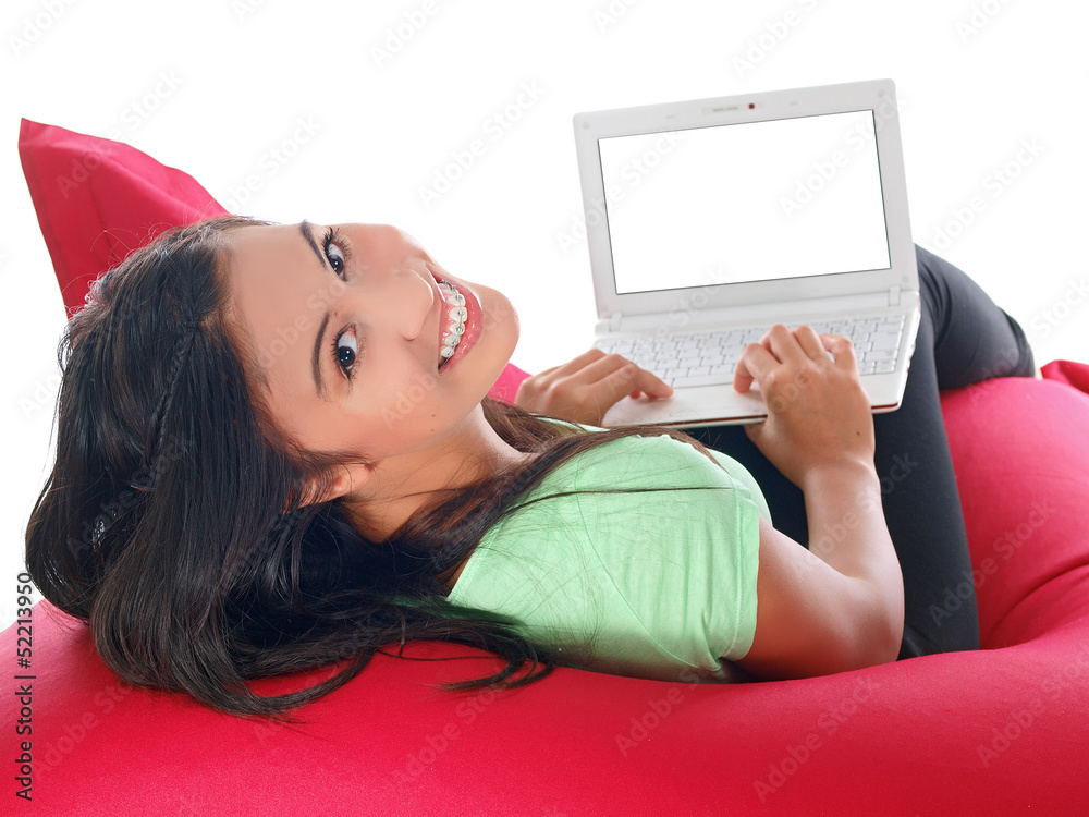 mädchen mit computer mädchen mit computer