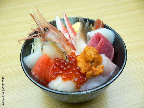 海鮮丼
