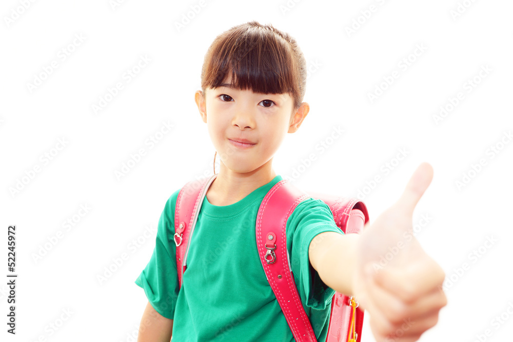 学校へ通う女の子