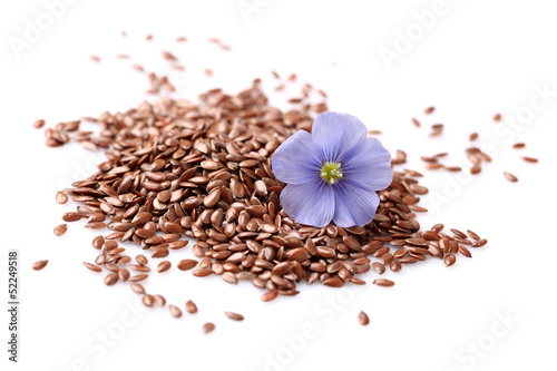 Flax seeds with flowers © Dionisvera