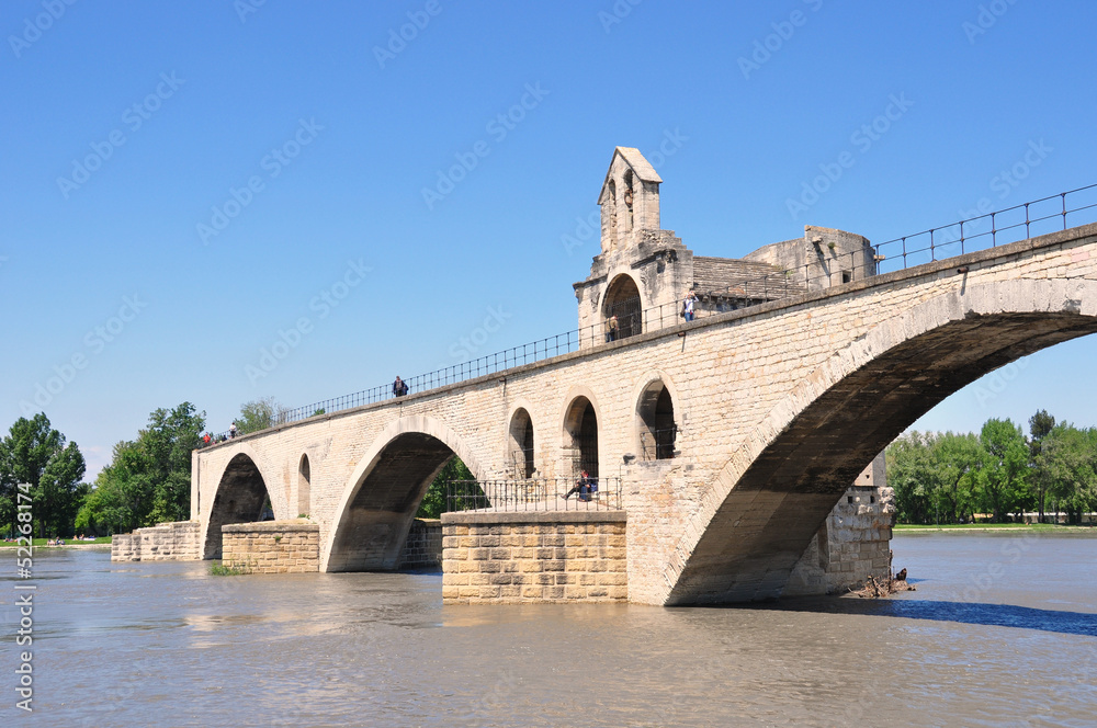 Crue du Rhône à Avignon