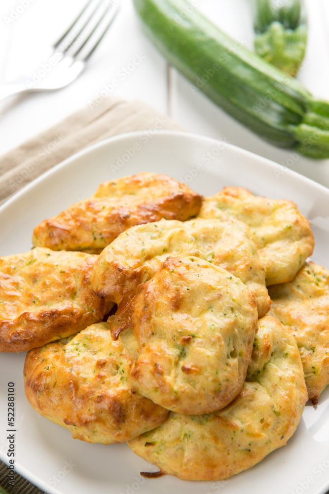 Fritters of zucchinis and ricotta cheese