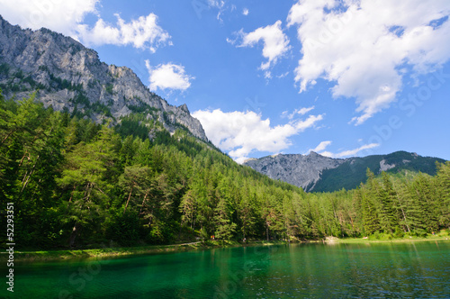 Green lake (Grüner see) in Bruck an der Mur, Austria © Scirocco340