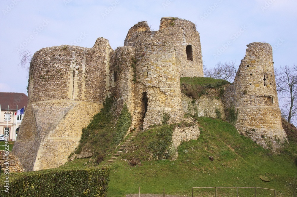 château de conches en ouche en normandie