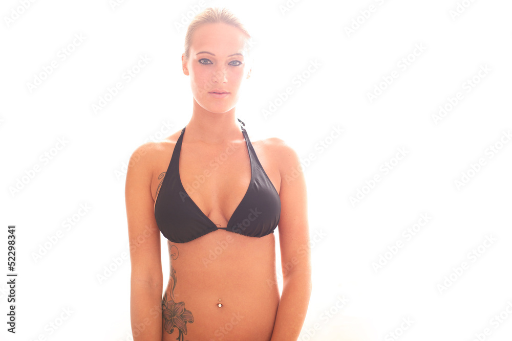 Fototapeta premium attraktives Model im Bikini
