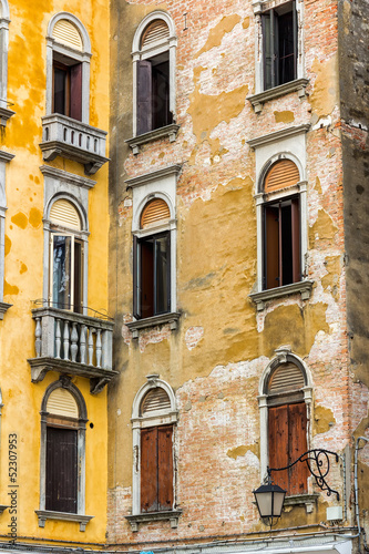 Old Venetian Wall © francescorizzato