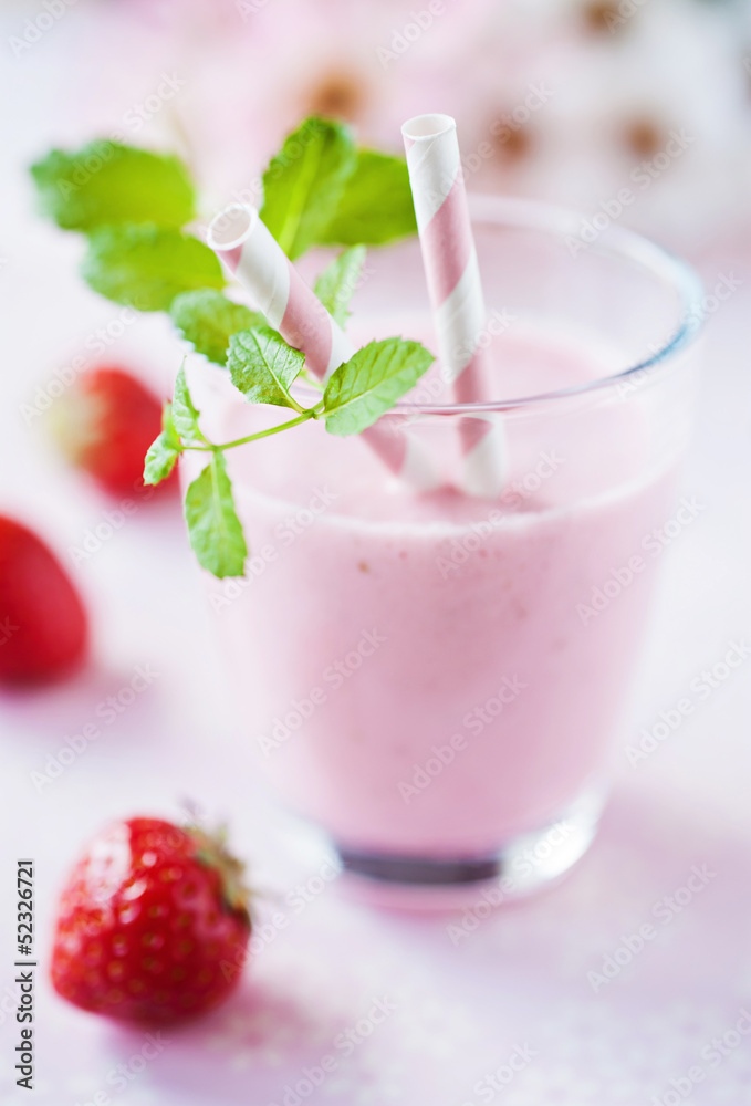 erdbeershake erdbeershake