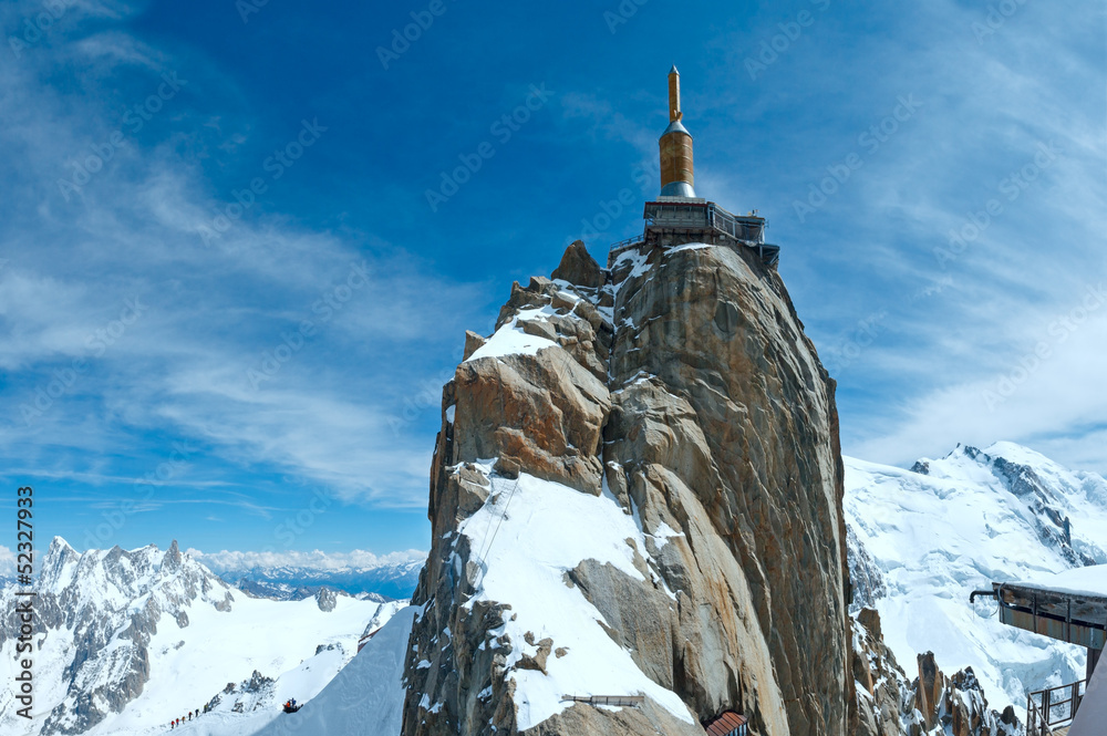Fototapeta premium Mountain top station (Aiguille du Midi, France).