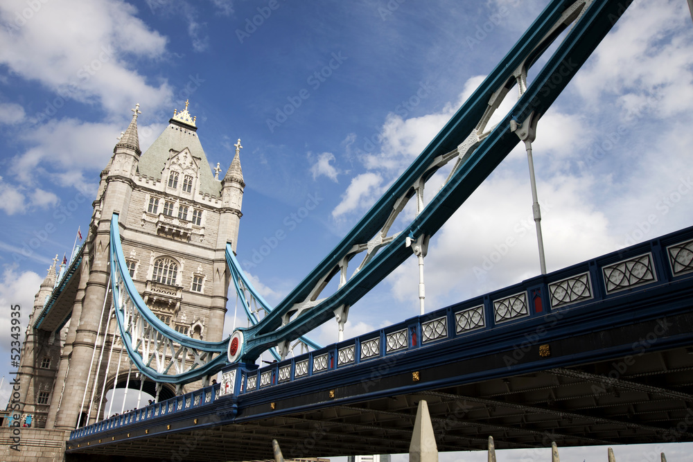 Fototapeta premium Tower Bridge in London, UK
