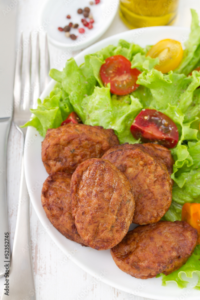 meatballs with fresh salad