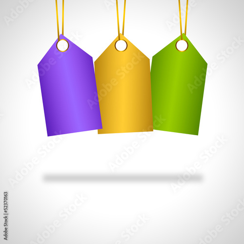 3 Colourful hanging tags