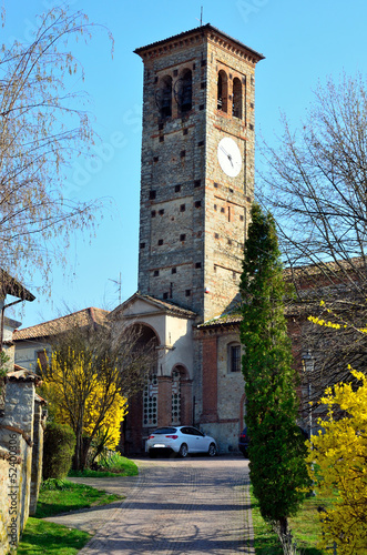 scorcio a fortunago, pavia, italia photo