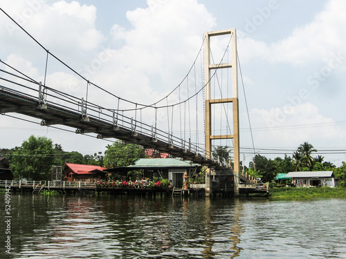bridge at kwan riam floating market © afe207