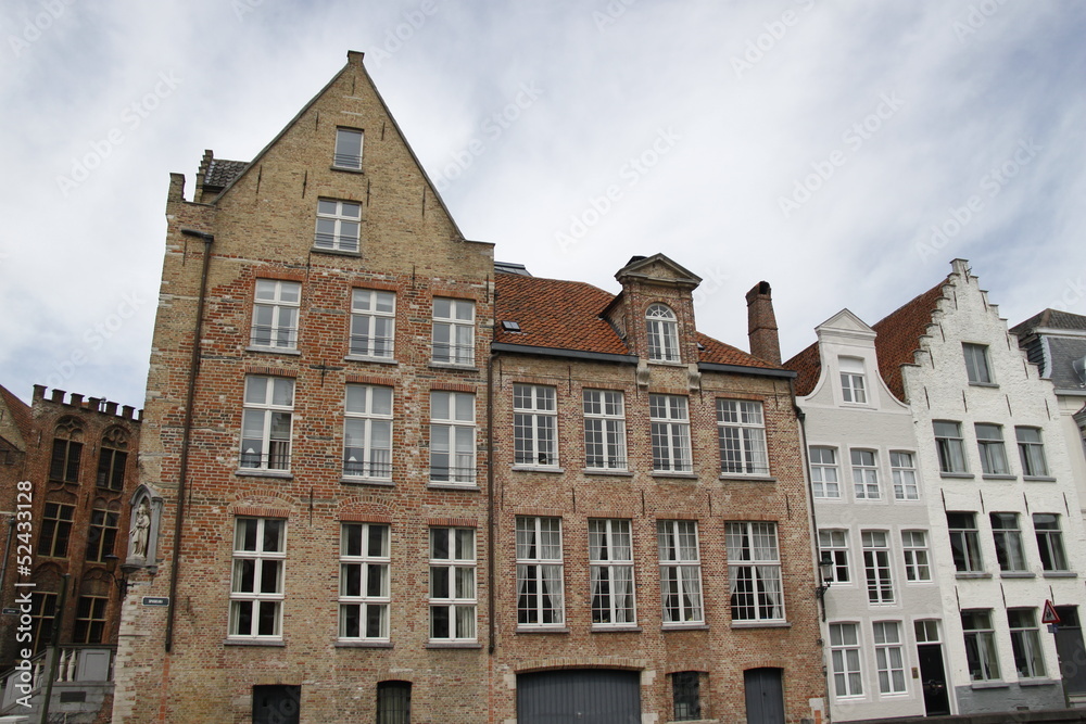 Immeuble en briques à Bruges, Belgique