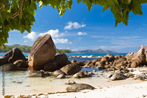 côte des Seychelles, "Dans Galets"