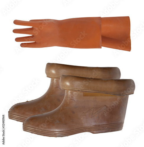 Insulating gloves and boots dielectric