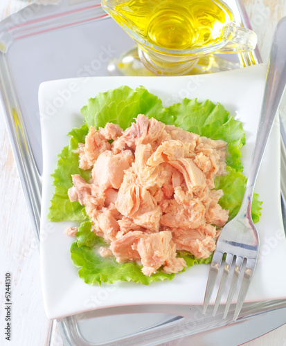 salad from tuna