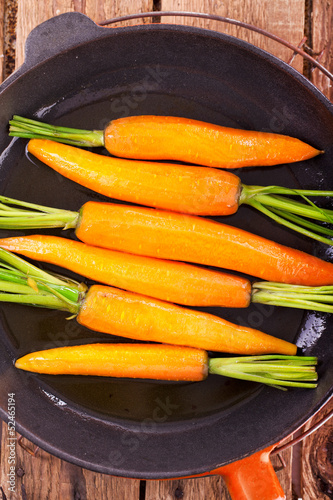 Karotten gedünstet von oben