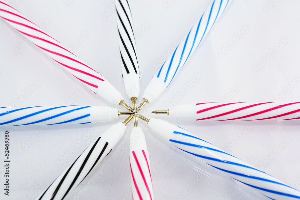 Obraz premium pen connect on white background