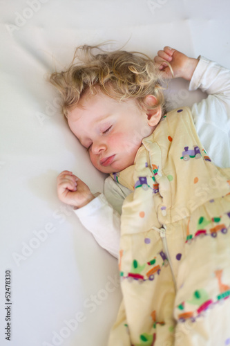 Baby im Schlafsack