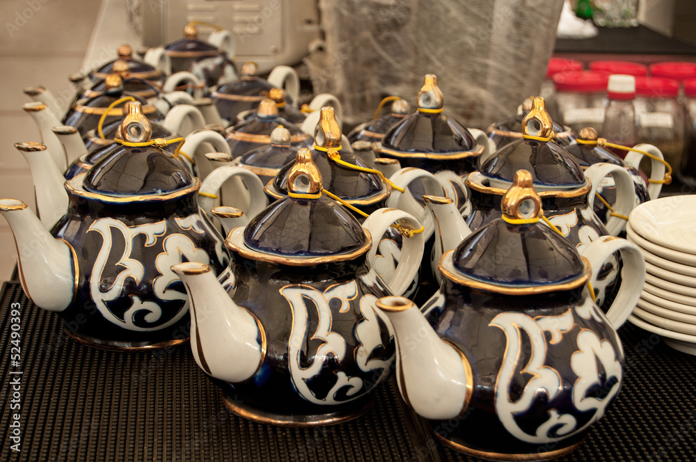 set of tea pots